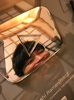 YouTubeクリエイター表彰プログラム