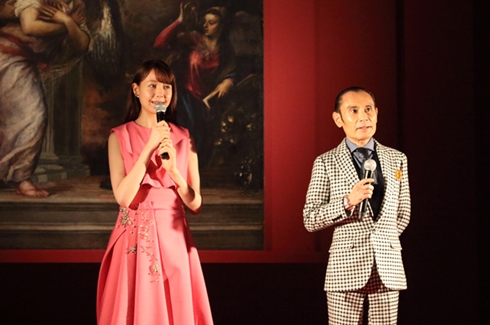 「インフェルノ」特別イベントの片岡鶴太郎さんとトリンドル玲奈さん