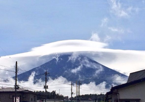 富士山 笠雲 ヤバい すごい