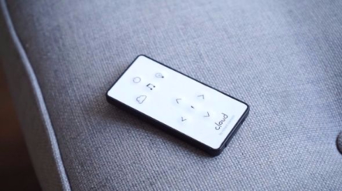 雲 スピーカー 浮く 稲妻