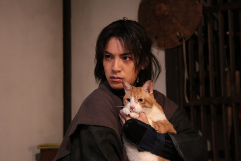 猫忍 大野拓朗 屋内