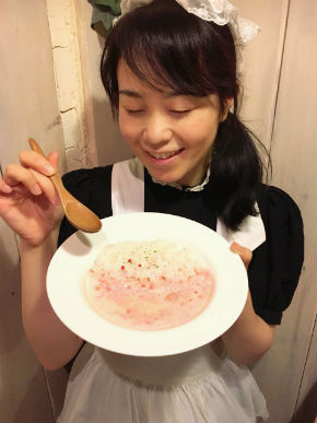 シャッツキステ