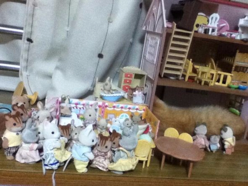 猫 進撃 巨猫 シルバニアファミリー ころん