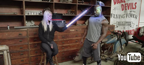 シャークネード ザ・フォース・アウェイクンズ トレーラー ライトセーバー