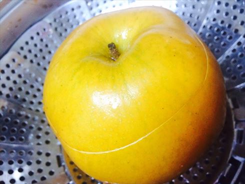 丸ごと梨の薬膳