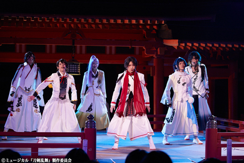ミュージカル「刀剣乱舞」厳島神社奉納公演の公式レポートが到着