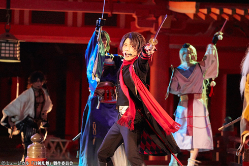 ミュージカル「刀剣乱舞」厳島神社奉納公演の公式レポートが到着