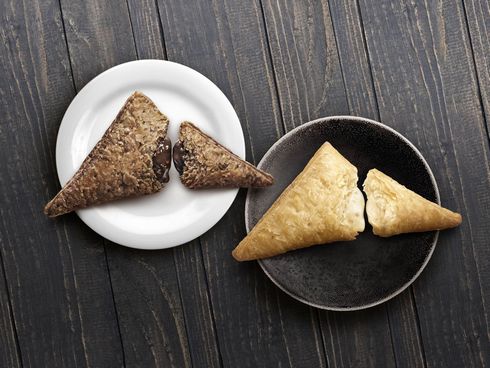 三角チョコパイ　黒　白