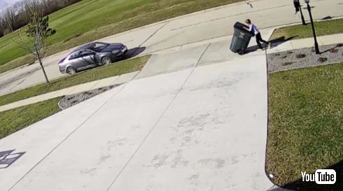 子供 少年 ゴミ箱 風 戦う フタ コント YouTube