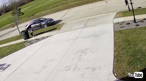 子供 少年 ゴミ箱 風 戦う フタ コント YouTube