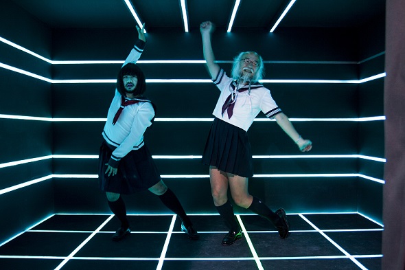 Toffieさんが好きだというPerfumeのPVを思わせるショット。もしかしたらこんなアイドル活動をする姿が見れる日が来るかも……？