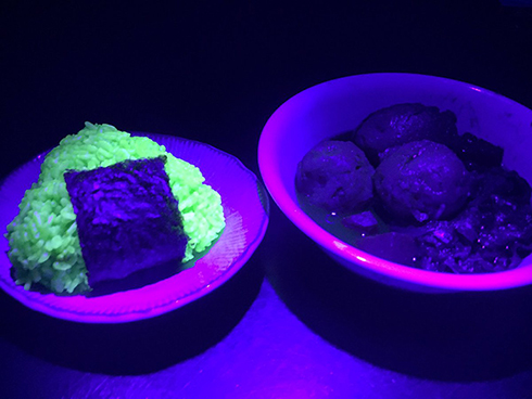 蛍光おにぎり