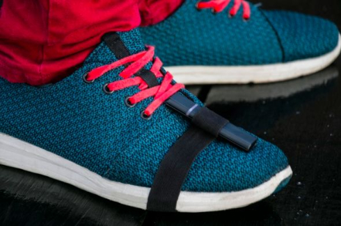 足にも付けてキックペダルも