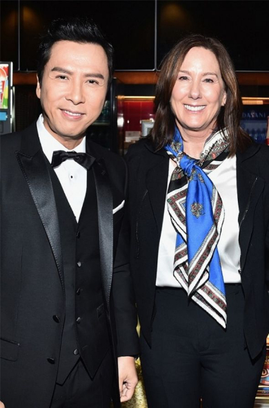 ドニー・イェンのハリウッド殿堂入りを祝うキャスリーン・ケネディ