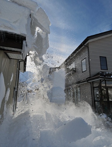 北海道 屋根 雪 天気