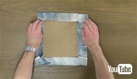 猫さま用「ご主人の膝枕クッション」や「いらいらタッパー」を作っちゃう