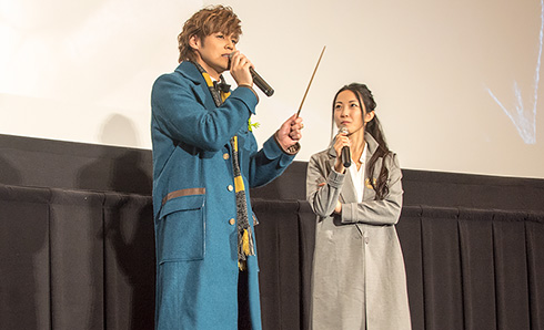 ニュートとティナになりきってまた歓声