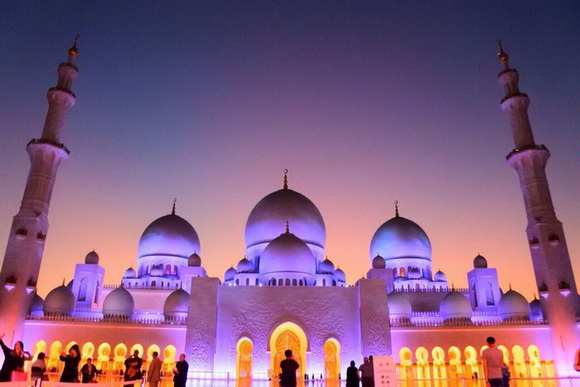 トリップアドバイザー