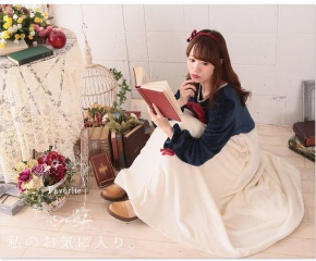 おうちで着る童話シリーズ ヴィレヴァン 着る毛布 白雪姫