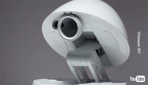 パナソニックがたまご型卓上ロボットを発表
