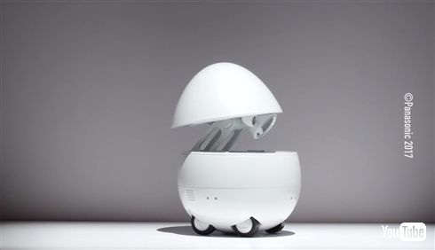 パナソニックがたまご型卓上ロボットを発表