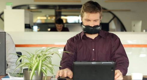 ヘッドフォン Hushme 会話 ミュート マスク