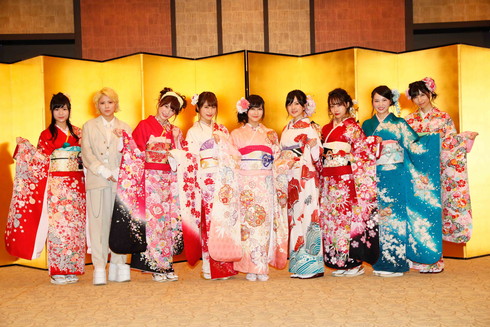 NMB48で2017年成人を迎えた木下百花さん、渋谷凪咲さん、須藤凜々花さん、堀詩音さん、村瀬紗英さん、村中有基さん、矢倉楓子さん、吉田朱里さん