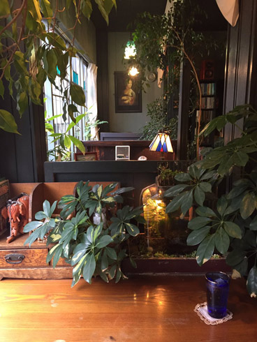 アール座読書館