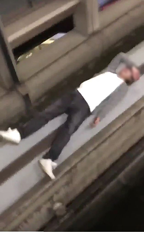 北九州モノレール・平和通駅