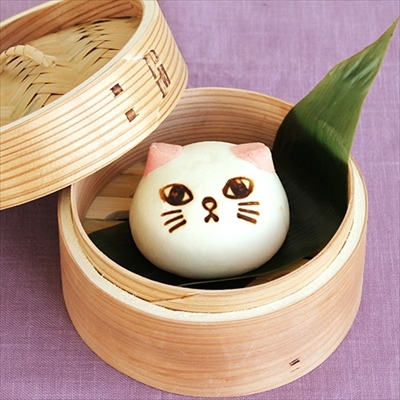 ニャムチャ・肉まん