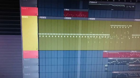 マクドナルド ポテト 耳コピ ファミマ 曲