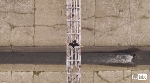 パルクール ドローン 撮影 見下ろし視点 ゲーム