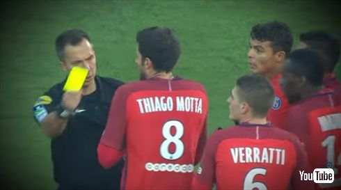 頭でバックパス