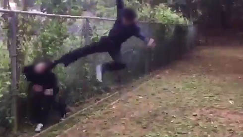 沖縄中学生暴行