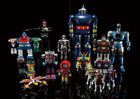 村上克司の数多くのデザインを248ページのフルカラーで収録