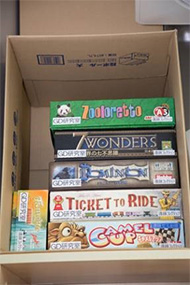 遠藤氏の研究室にあるゲームの一部