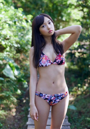 小宮有紗　プレイボーイ