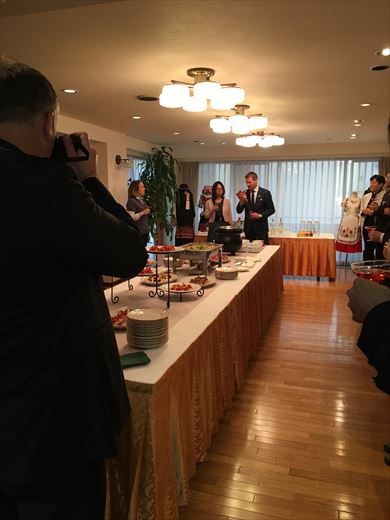 同人誌「ブタが好きすぎてハンガリーの国賓になりました」