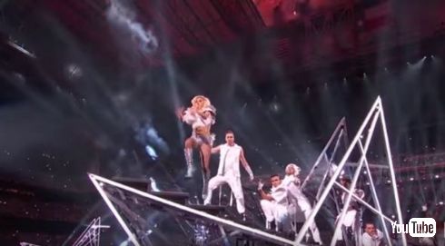 第51回スーパーボウルでレディー・ガガのハーフタイムショー