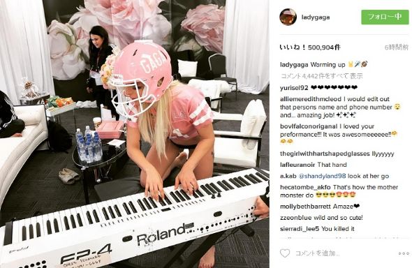 スーパーボウルハーフショーのステージ動画が公開されたレディー・ガガ