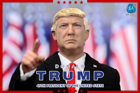 ❣️笑顔のトランプ大統領フィギュア‼️ 61KCiP02NhL._UF350,350_QL50_.jpg