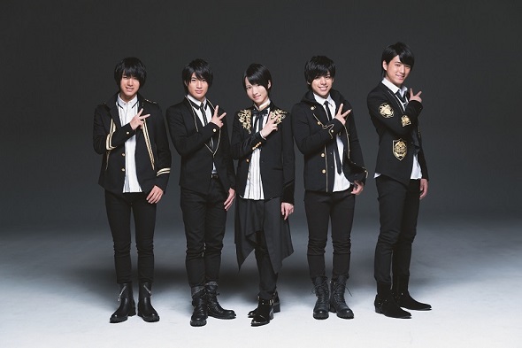 写真集「MAG!C☆PRINCE FIRST PHOTOBOOK」