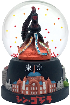 「シン・ゴジラ」がかわいいスノーボールに！　蒲田くんなど、第2〜第4形態が発売　雪と無人在来線爆弾が舞う
