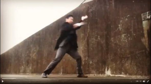 名刺 アクション 武器 サラリーマン 手裏剣