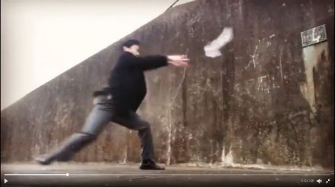 名刺 アクション 武器 サラリーマン 手裏剣