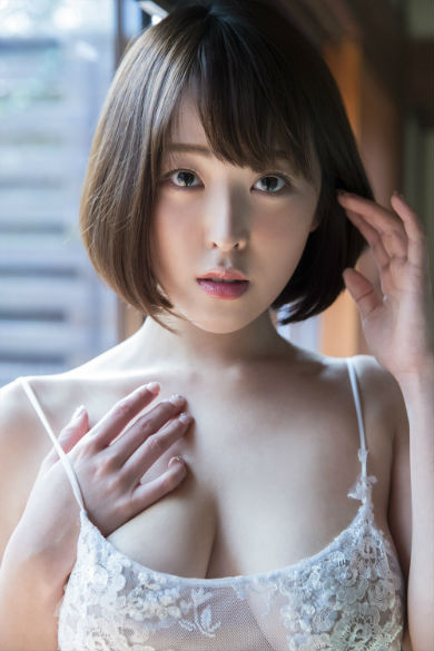 忍野さら　週プレ