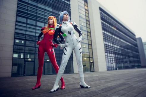 デンマークのコスプレイヤー、スリーネさんとカリーナさん