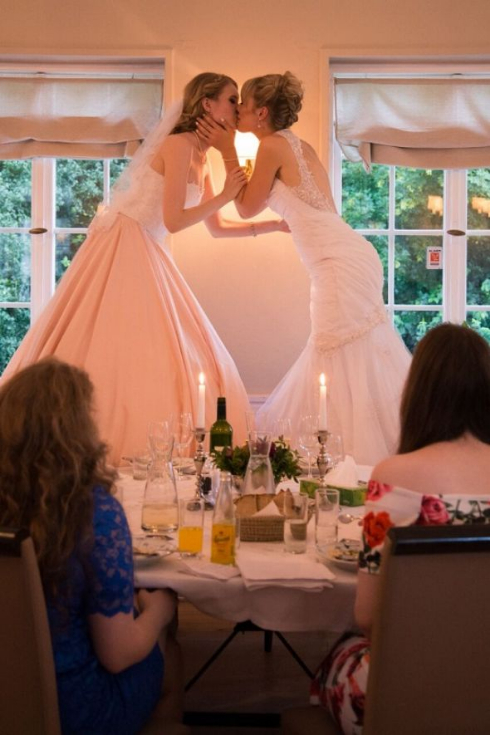 デンマークのコスプレイヤー、スリーネさんとカリーナさん