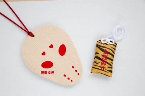 仮面女子が秋葉原神社の公認巫女に就任