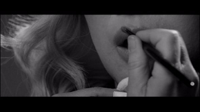 カズレーザー　女装